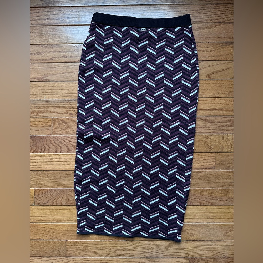Michael Kors midi pencil skirt  size xxs
